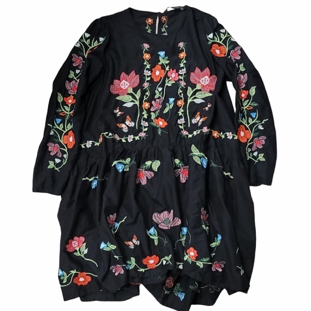 Zara woman S tunic dress embossed